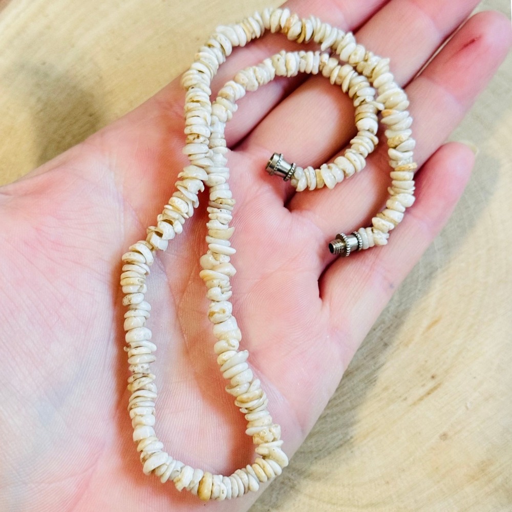 VTG Hawaiian Puka‎ Shell choker Necklace small Beads real authentic 15" Hawaii